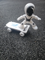 Spider Spinning and Dancing Toy - Image 2